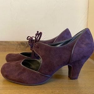Purple suede pump. 6. Kenneth Cole Reaction